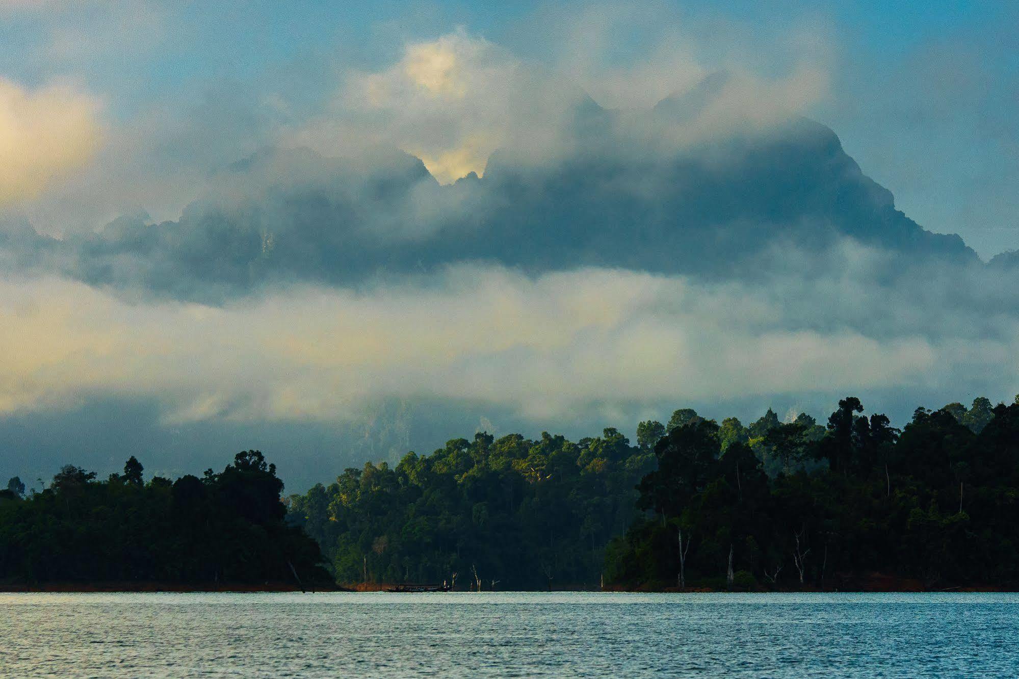 Keeree Warin Chiewlarn Resort Khao Sok National Park Exterior photo